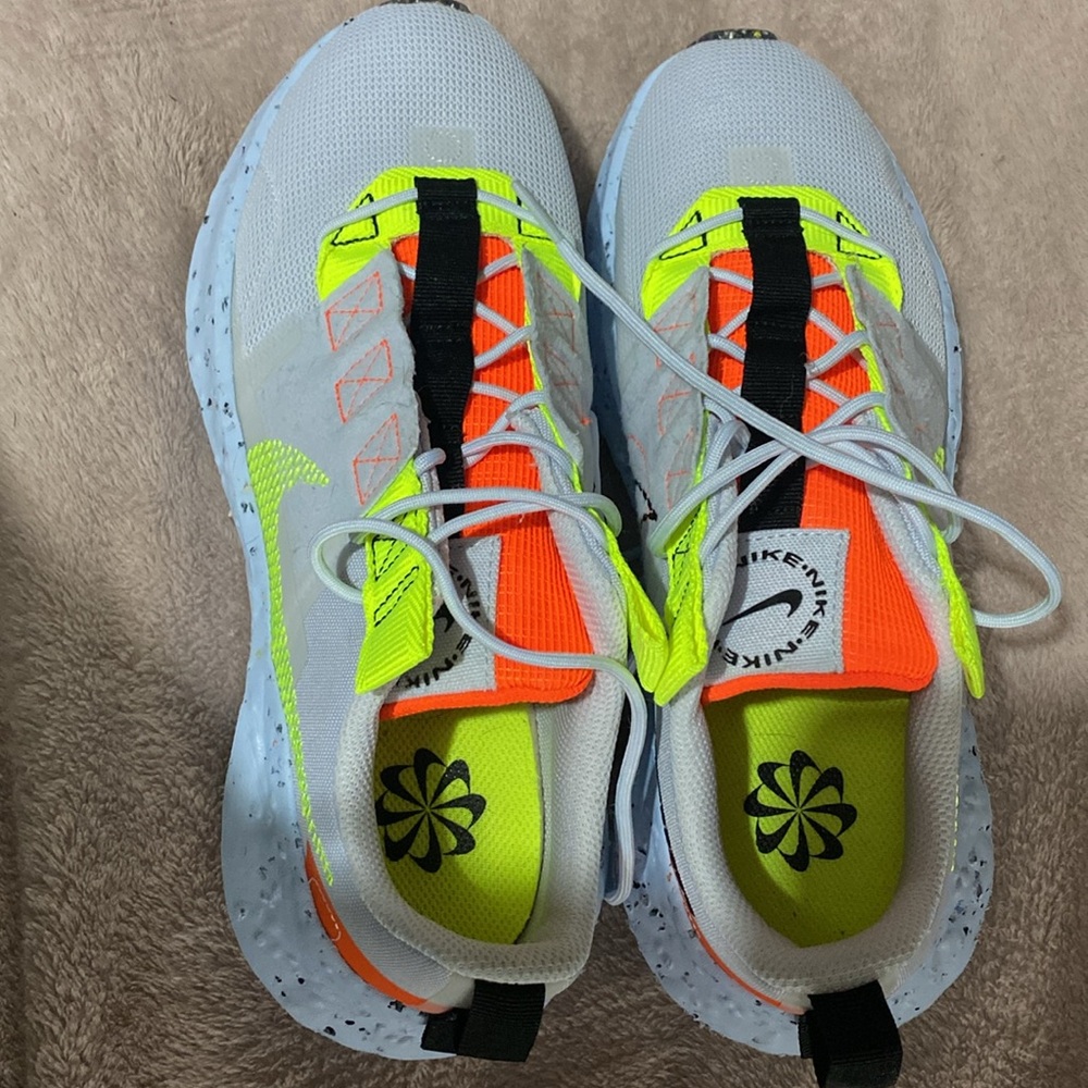 Womens nike - Picture 4 of 6